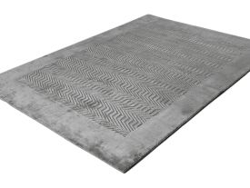 Smooth-Rug-silver carved fs
